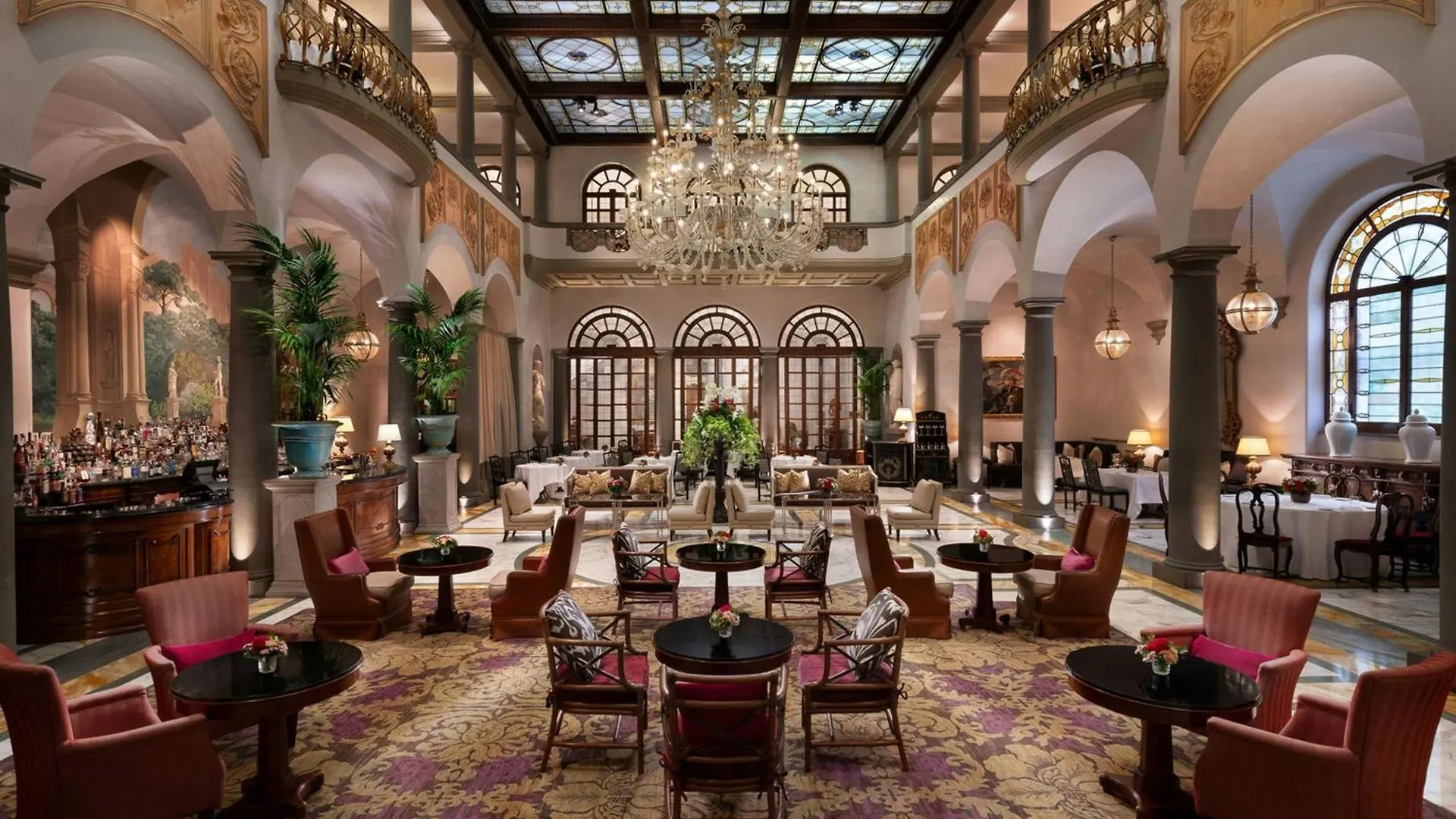 ***** Hotel The St. Regis Florence Italy